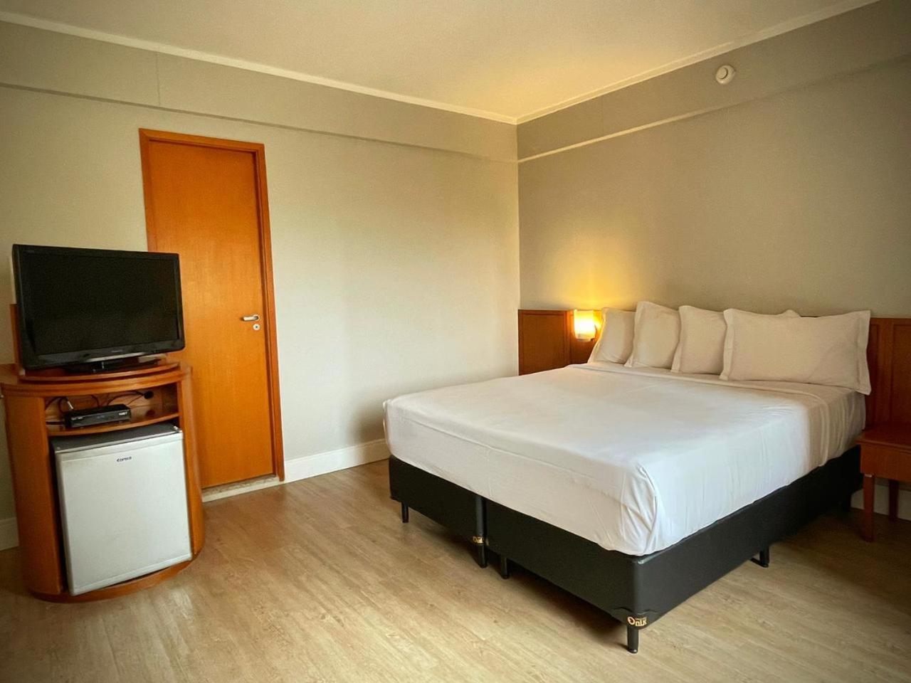 Quarto Duplo